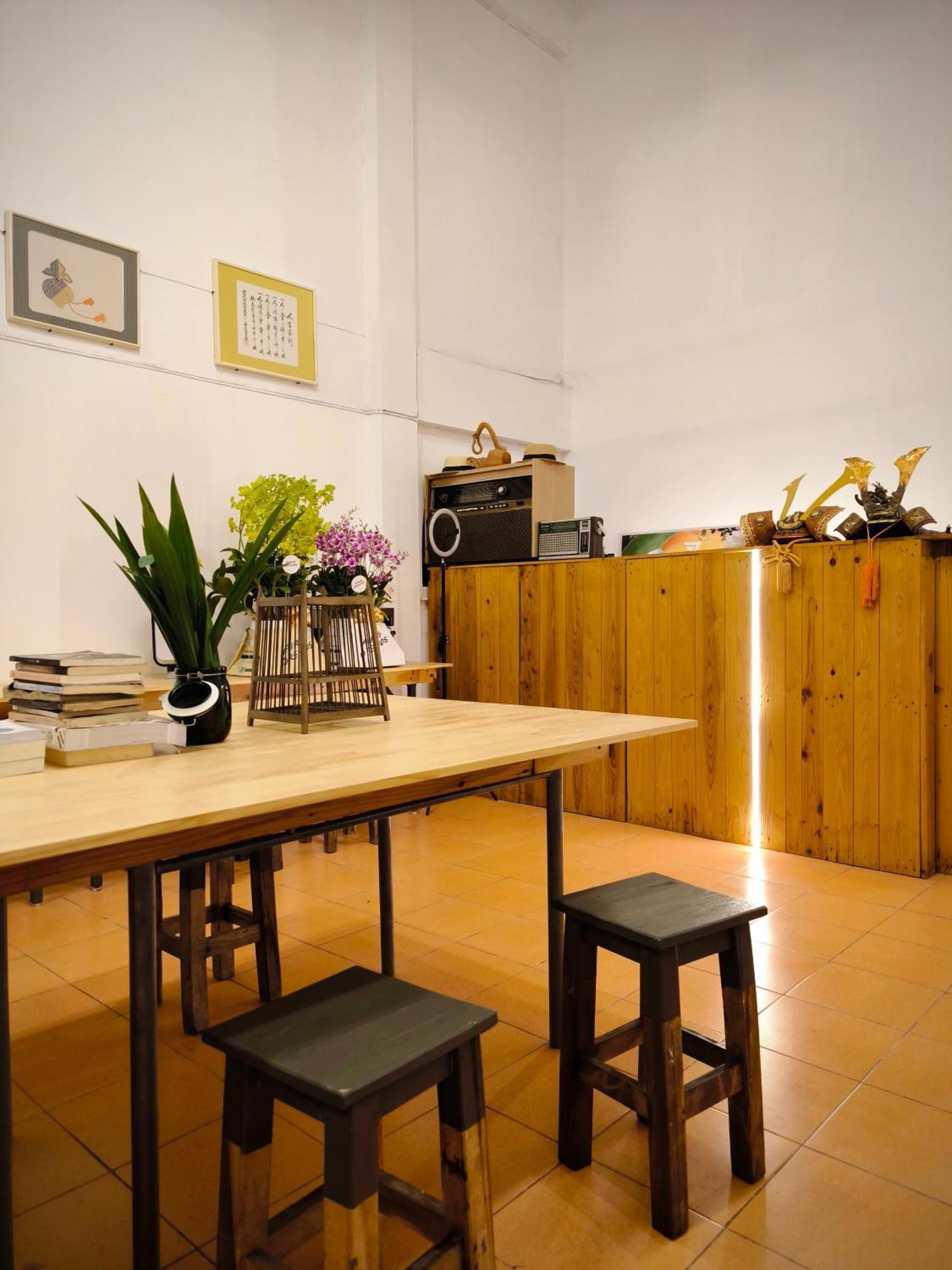Youyen Hostel Bangkok Exteriör bild